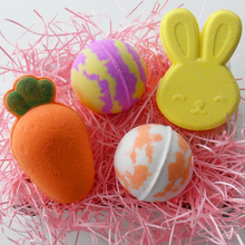 Load image into Gallery viewer, Easter bath bomb set
