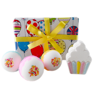 birthday cupcake Bath Bomb Gift Set